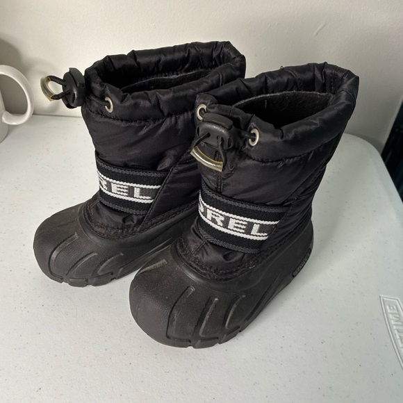 Black Sorel Snow Boots Toddler SZ 6 - Picture 8 of 8